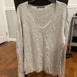 Brandy Melville long sleeve grey sweater